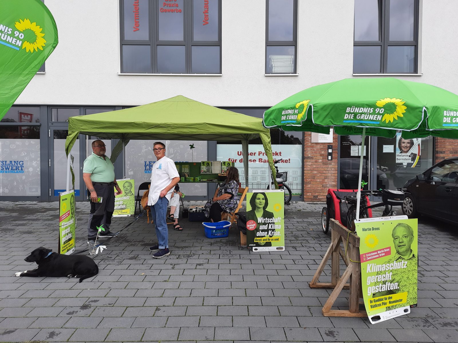 Grüner Wahlkampfstand in Wankendorf