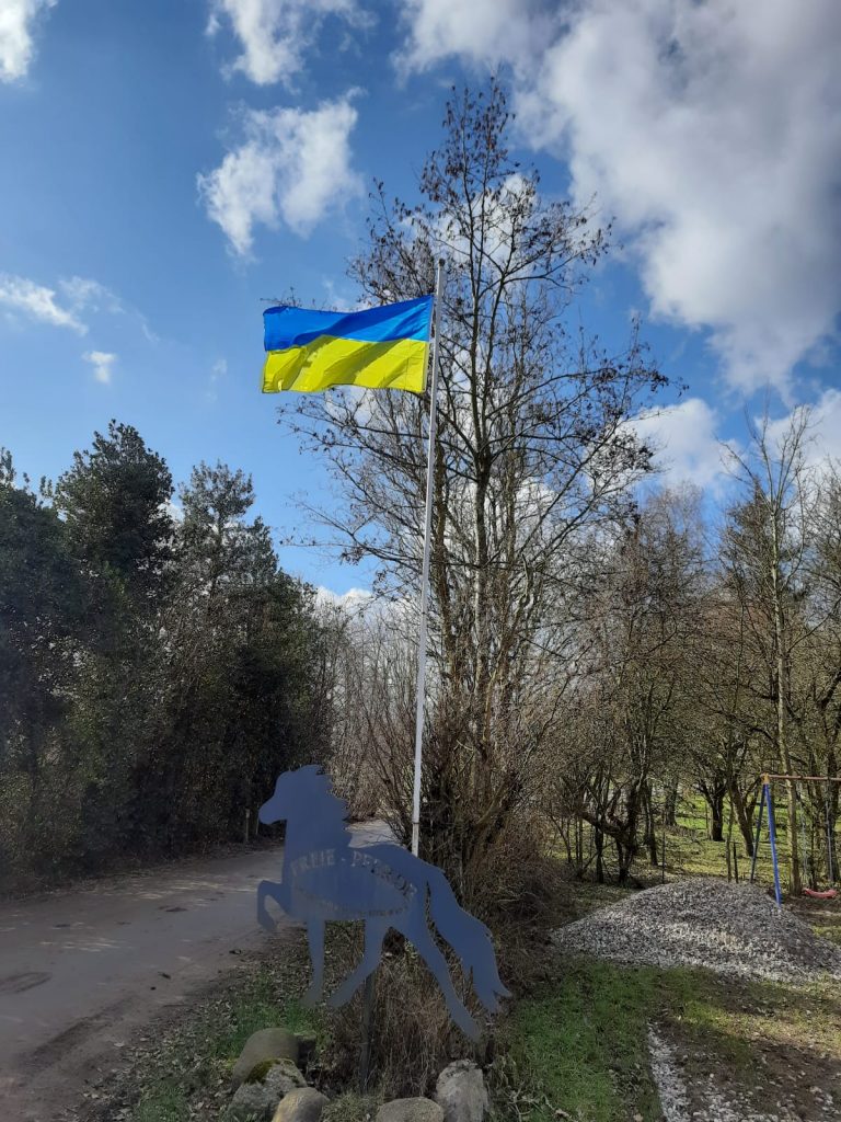 Ukraine-Flagge bei unserem Vorstandssprecher Heinz